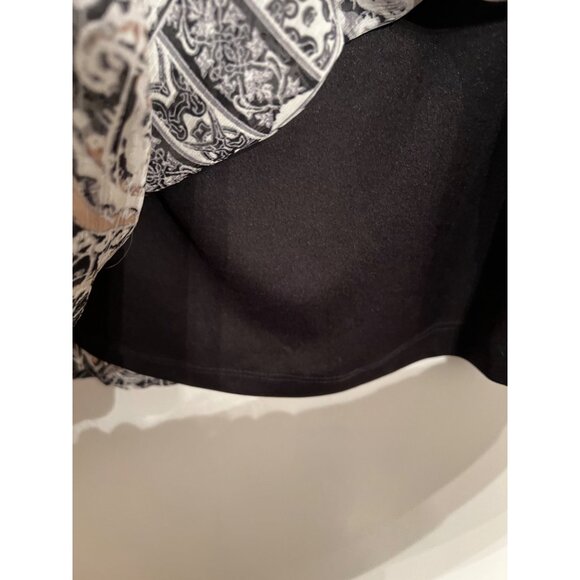 CJ Banks Womens 3X Sleeveless Tank Top Paisley Pattern Black Cream Polyester - Picture 10 of 10